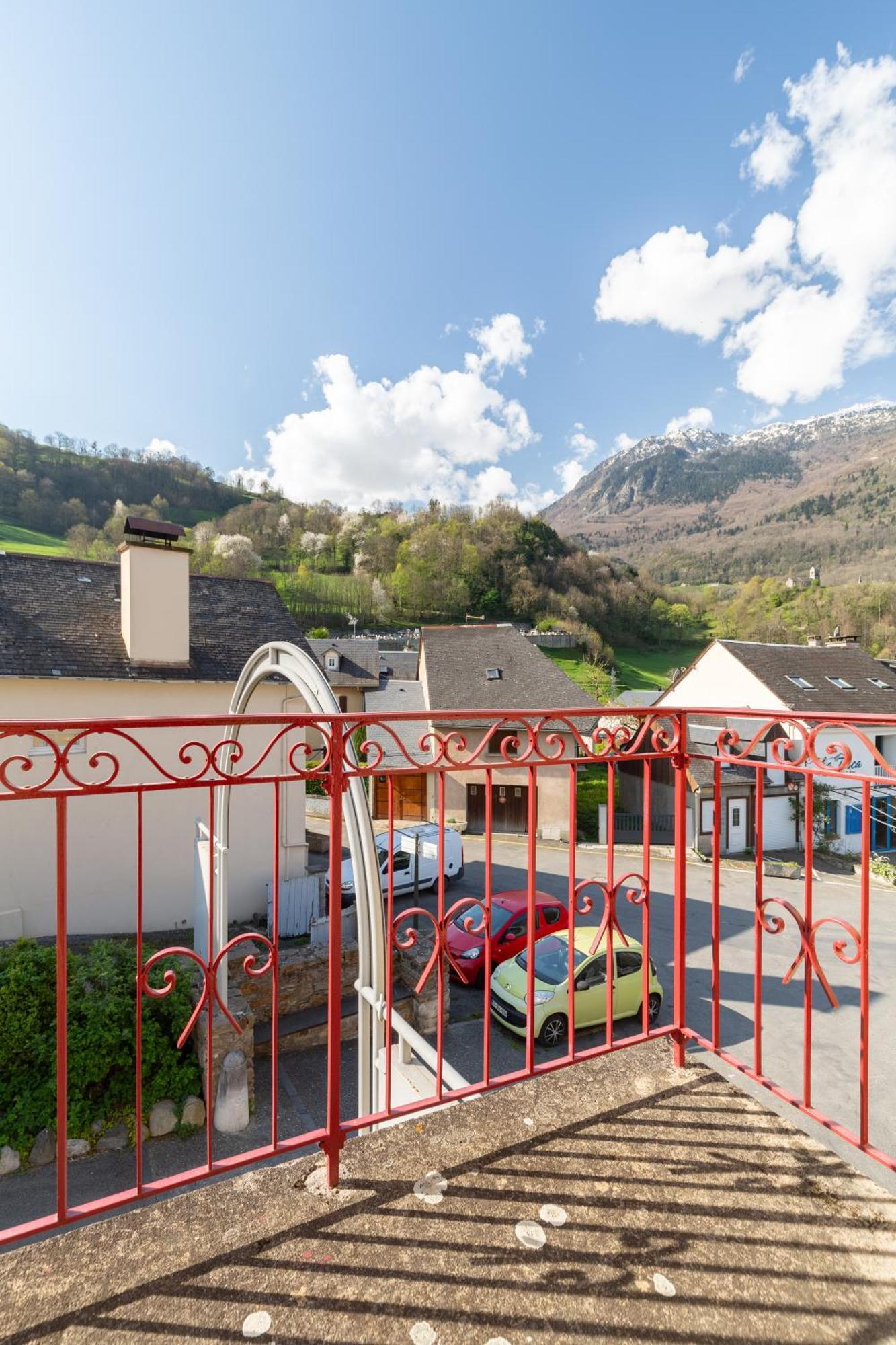 La Petite Maison Des Montagnes Holiday home *